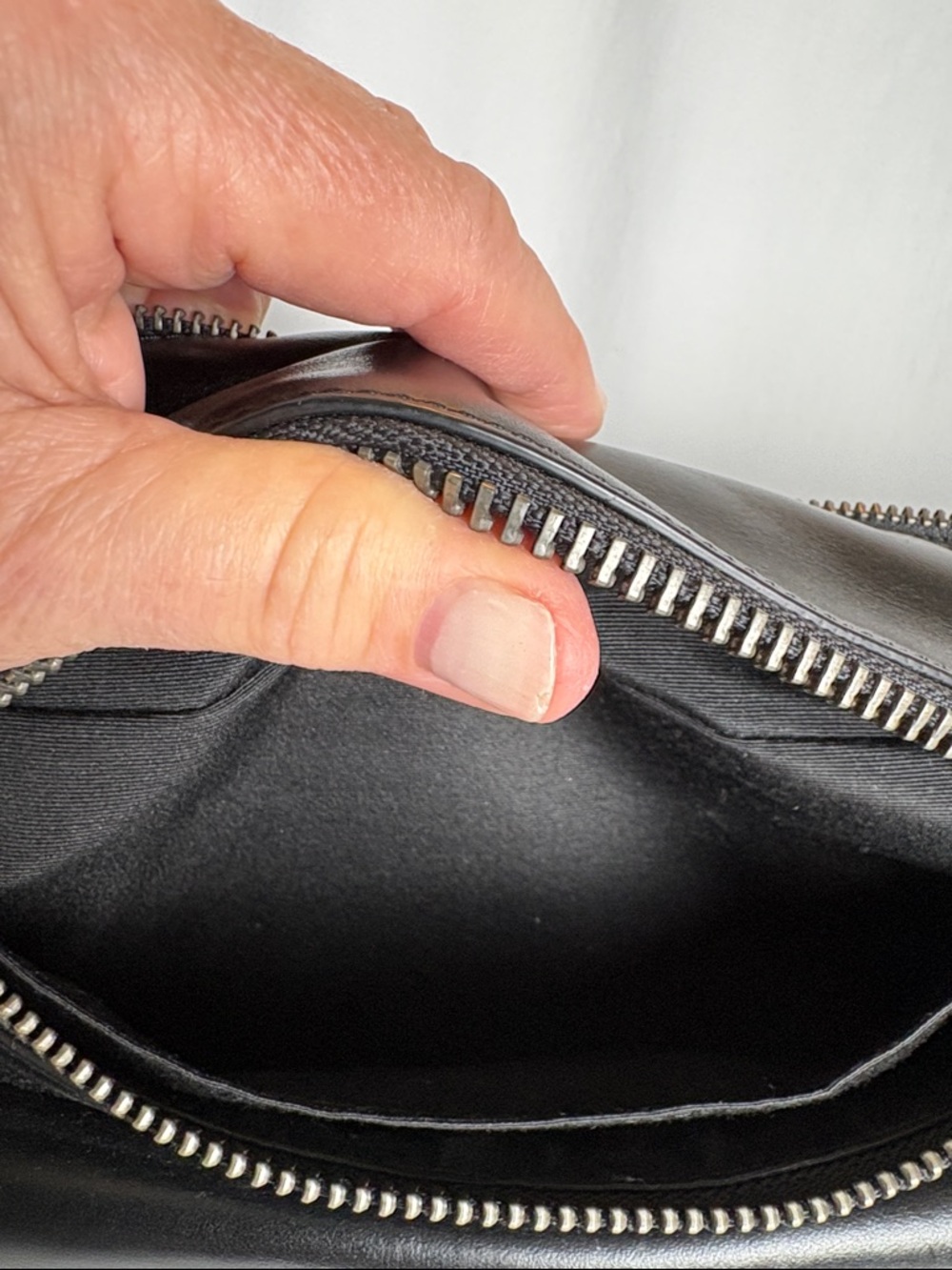 Coach Men’s Heritage Belt Bag Black Leather - Excellent Condition - Picture 11 of 16